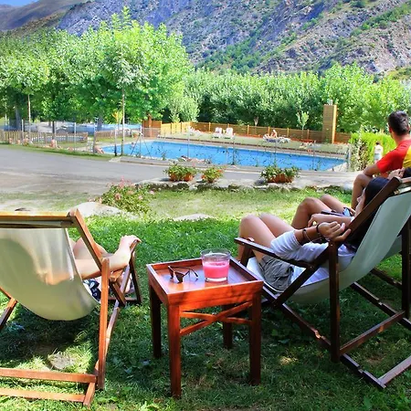 Kamp alanı Nou 4*