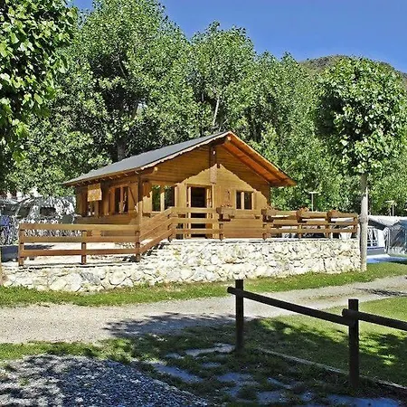 Nou Camping 4*