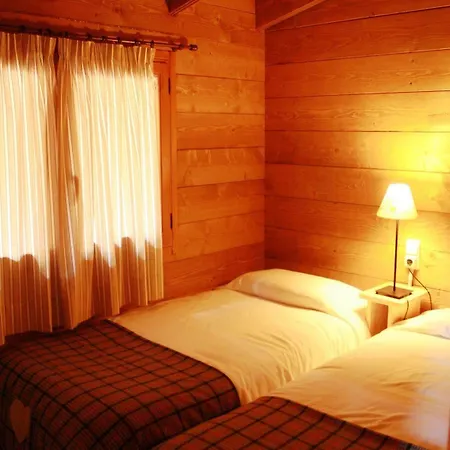 Nou Camping 4*